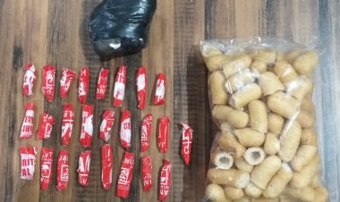 Polrestabes Surabaya Amankan 2 Tersangka Pengedar Narkoba,109gr Sabu dan 2.000 Pil LL Disita